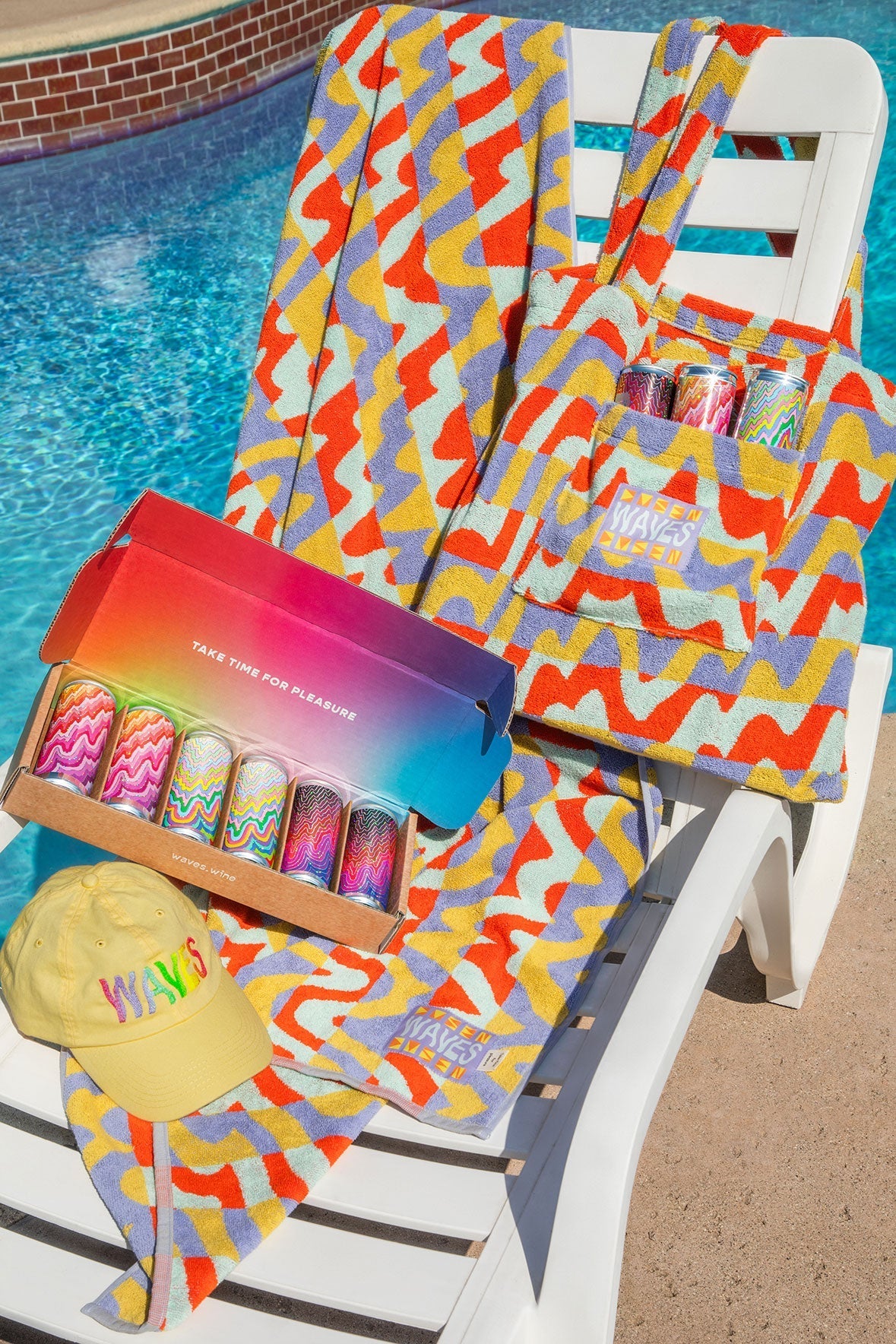 WAVES x Dusen Dusen | Towel Drip
